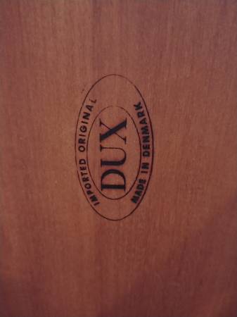 DUX MID-CENTURY MODERN Coffee Table X-STRETCHER - $1,200 (East Peoria)62933725743489124