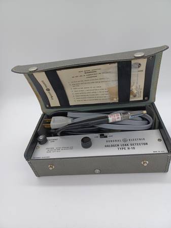 Vintage General Electric Halogen Leak Detector Type H-10 Leather Case 1