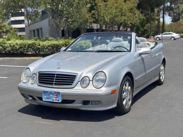 2003 MERCEDES CLK 320, SOLO 31 K MILLAS, CARFAX DE 1 PROPIETARIO, DESCAPOTABLE - $12,995 (Sacramento)63619495244163122