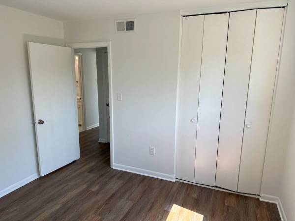 $2,000 / 2br - A hidden gem in Kensington! (Kensington)63896155016322124