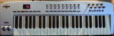 M-Audio Oxygen 49 Key MIDI Controller 1