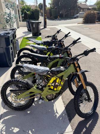 2025 Surron Light Bee X (New in box) multiple colors available 1