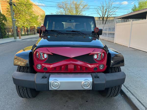 2015 Jeep Wrangler Sahara - $12,90063476989010561123