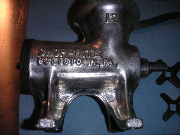 Chop-Rite Conventional Meat Chopper Number 12 in the original box 1