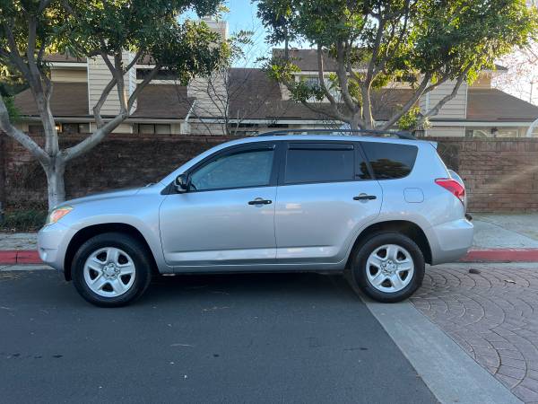 2008 Toyota RAV4 Fully Loaded Single Owner Low Mileage Very Clean 1