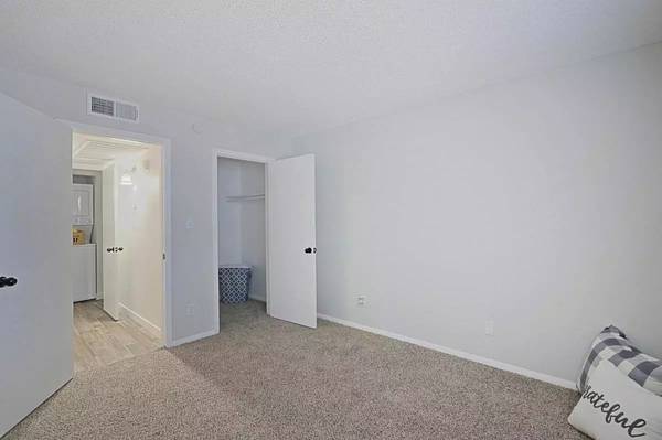 $1,275 / 1hab - 800ft2 - Pase hoy y eche un vistazo a nuestros encantadores 800 pies cuadrados, 1 dormitorio / 1 baño! (Phoenix - Estadio Municipal de Phoenix)63623945319041123