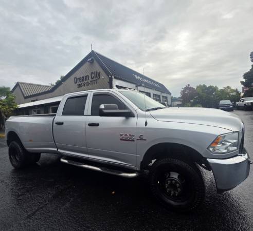 2018 Ram 3500 1-Owner Crew Cab Diesel 4x4 4WD Dodge Tradesman Pickup 4 1
