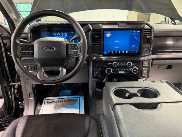 2025 Ford F-350 Super Duty - Photo 10
