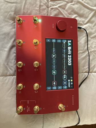 Neural DSP Quad Cortex Limited Edition Red and Gold 1