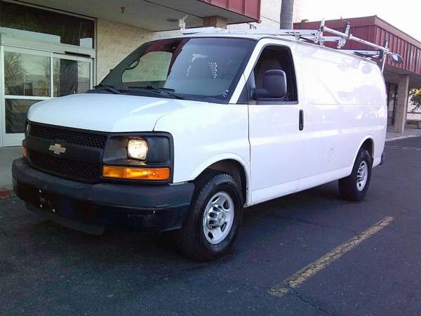 2013 Chevrolet Express 2500 - Photo 5