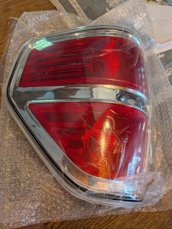 Driver Side Halogen Tail Light, Without bulb(s), 4-Door,  Extended Ca 1