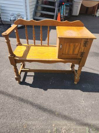 Athens Oak Hallway Bench 1