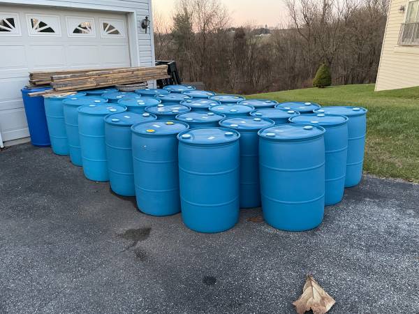 55 Gal plastic barrels 1