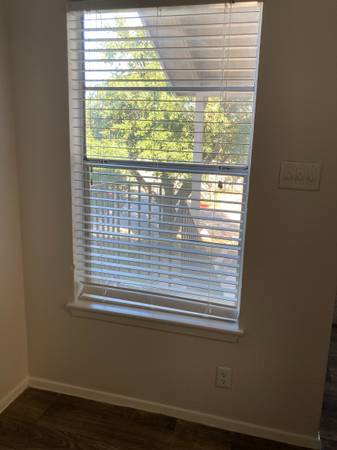 $865 / 1hab - 705ft2 - MUDANZA INMEDIATA 🔑🏠 (Round Rock)63922557515011123