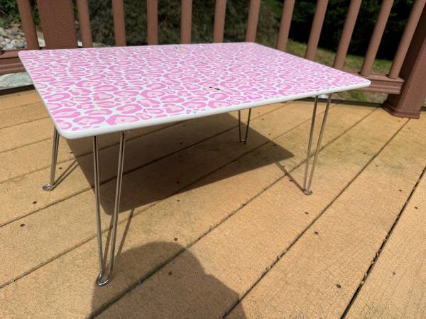 small folding table 23"x15.5"x12" 1
