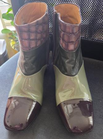 Fluevog ankle boot 1