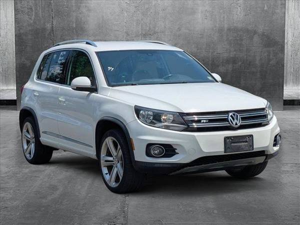 Tiguan VW R-Line SUV Volkswagen 2016 - $12,000 (Llame al *(571) 449-2081* para confirmar disponibilidad al instante)63618600057731122