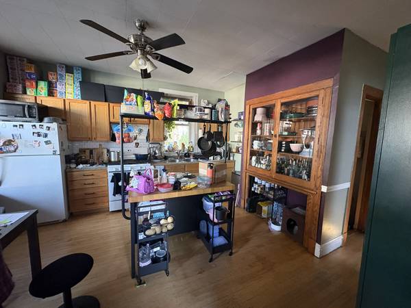 $1,850 / 2br - 850ft2 - Apartamento en alquiler, primer piso (Logan Square)63918415713283123