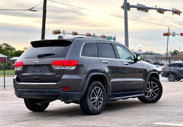 2017 Grand Cherokee Limited - $8,99563622387089665124