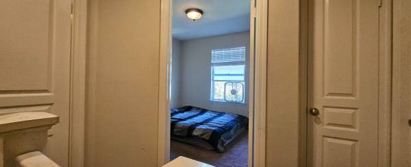 $1,200 / 110ft2 - Room for rent near Mission Hills 3br 2.5bt Townhouse (Middleton)63865932644353124