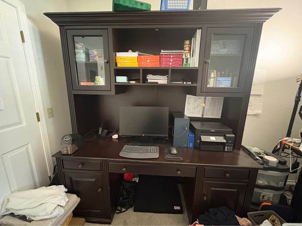 Executive Desk 1