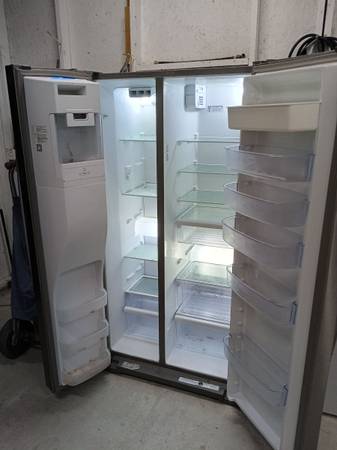 Counter deep Refrigerator 1