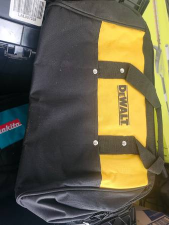 Dewalt  Milwaukee makita tool bag 1