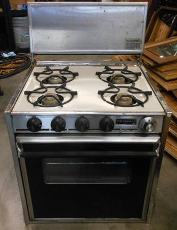 Wedgewood RV Estufa de gas con horno y 4 quemadores - $200 (Monroe)63471373709699120
