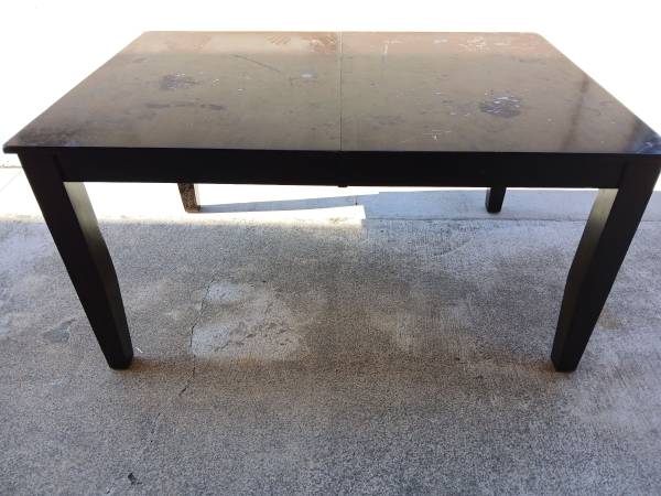 Dining table/Solid oak 1