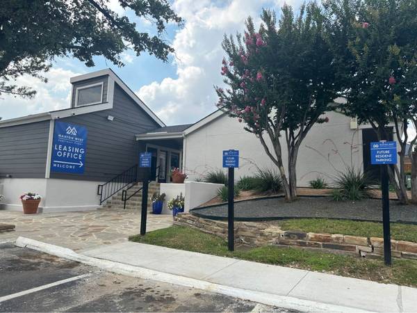 $1299.00 / 2br - Maxton West Apartment Homes63796476775809124