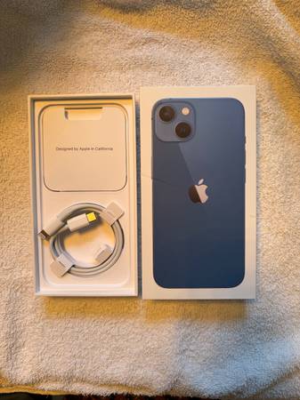 IPhone 13 (512GB). Excellent Condition 1
