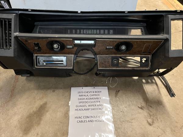1971 - 1976 CHEVY IMPALA DASH 1
