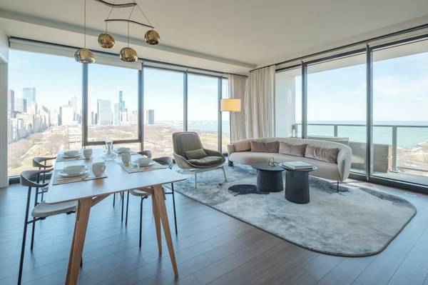 $6,750 / 3br - Printers Row 3 Bedroom, 6 Month Free Parking, Pool, Basketball Court (South Loop)64041646530689120