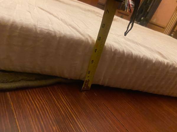 Memory foam 4” thick topper, for a Full size Bed, or as an RV mattress 1