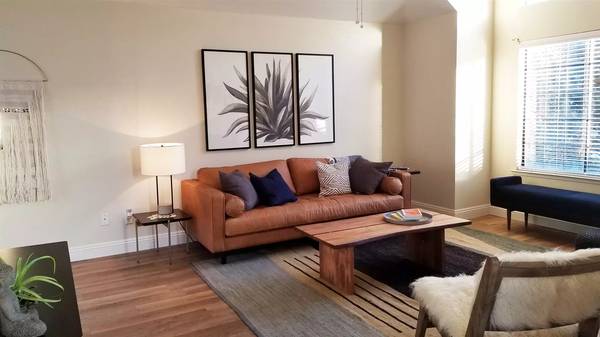 $2,345 / 2br - 1355ft2 - Stop by today at the 2 bed / 2 bath of your dreams! 1355 Sq Ft! (Fresno - Fresno)63798510014595124