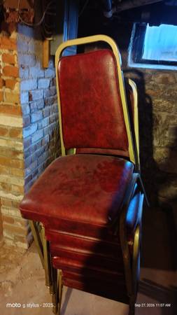 Banquet chairs 1