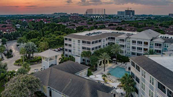 $1,856 / 1br - 896ft2 - Dog Park, Outdoor Grilling Area, Granite Countertops (St. Petersburg)63991228205442121