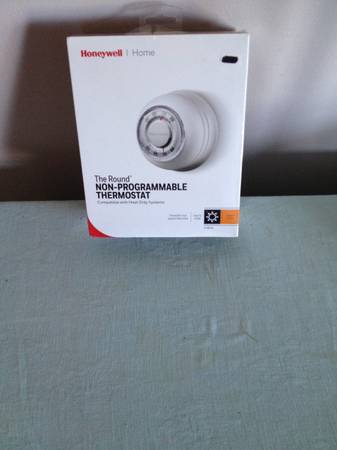 Honeywell Non- programmable thermostat for heater 1