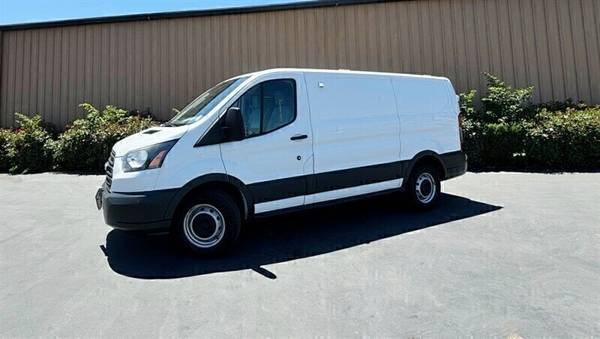 2015 FORD TRANSIT 150 **CLEAN CARFAX** - $14,99963470758290177124