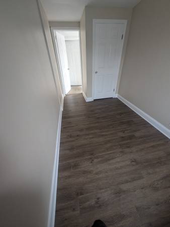 $800 / 2br - Rent room (Woodhaven)63698513033731120