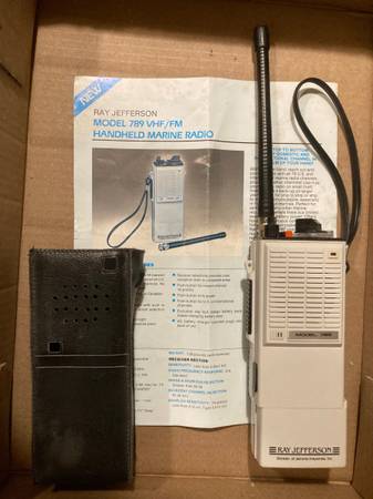 Marine radio transceiver, handheld Ray Jefferson 1