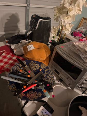 10/17 Harbour Pointe/ Harbour Cove Neighborhood Yard Sale! 1