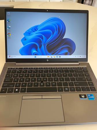 HP ZBook 11 th. Generation  Genuine Windows11 Pro 1