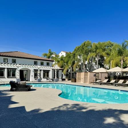 $2,548 / 2br - 942ft2 - 2 bedroom renovated apartment home-2 MONTHS FREE!!!!! (Murrieta, ca)64028084215555123