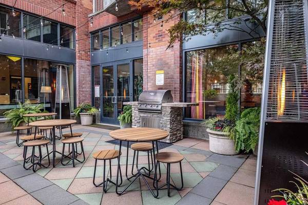 $1,925 / 491ft2 - Beautiful floorplans to fit every budget. Stop by today! (Seattle - Close to Space Needle)63910063906306123