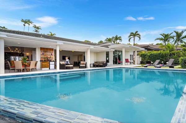 $11 / 4br - Kona Koa House by Gather: Oceanview 3BR Estate w/ Heated Pool & BBQ (Kailua Kona)63939662849154123