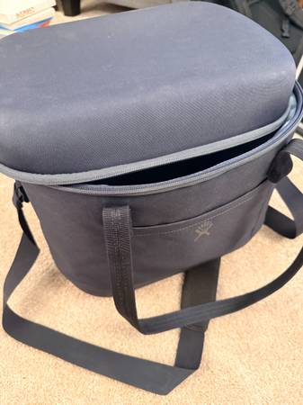 Hydro Flask Soft Cooler Tote Bag - Black / Navy 1