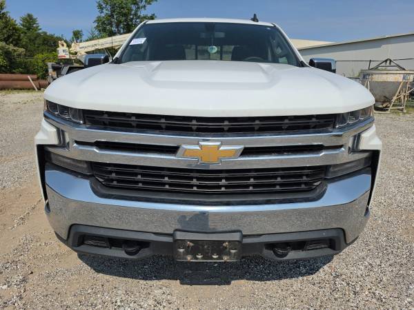 2019 Chevrolet Silverado Pickup Truck - Photo 10