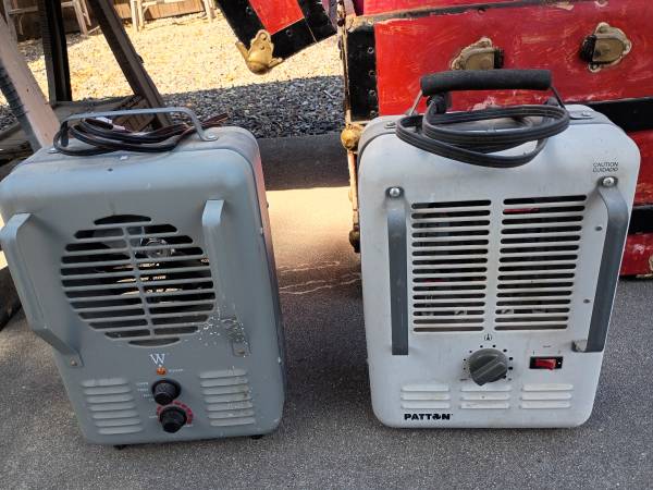 Portable electric milkhouse utility space heaters 1