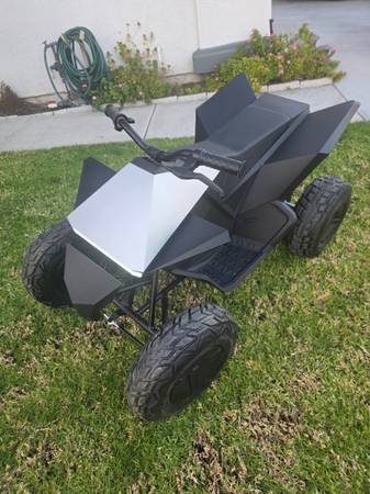 TESLA CYBER QUAD 1